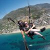 Alanya'daki en popüler ekstrem sporlardan biri: Yamaç paraşütü uçuşları.