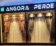 Angora Perde Alanya – modern perde tasarımları, zarif tül ve fon perdeler, kaliteli kumaş seçenekleriyle dekoratif ev çözümleri.