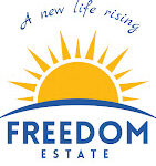 Freedom Real Estate ofisi ve danışmanları, Alanya’da satılık ve kiralık daire, villa ve yatırım amaçlı gayrimenkul hizmeti sunarken.