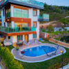 Alanya Luxury Villas, özel mimarisi ve göz kamaştıran manzarasıyla seçkin bir tatil deneyimi sunuyor.