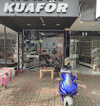 Nokta Kuaför – Alanya’da kadın ve erkek saç kesimi, renk ve bakım hizmetleri sunan modern kuaför salonu.