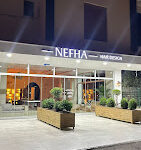 Nefha Hair Design – Alanya’da kadın ve erkek saç kesimi, renk, bakım ve stil hizmetleri sunan modern kuaför ve saç tasarım salonu.