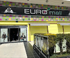 Euro Mall Alanya – Alışveriş, giyim, elektronik ve eğlence seçenekleri sunan modern alışveriş merkezi.