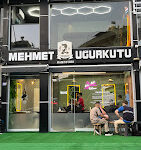 MEHMET UGURKUTU HAIR STUDIO – Alanya’da profesyonel saç tasarımı, renklendirme ve bakım hizmetleri sunan modern kuaför salonu.