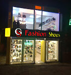 G.S Fashion Shoes – Alanya’da modern tasarımlı erkek ve kadın ayakkabılarıyla vitrin görünümü.