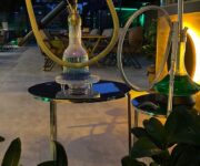 Bamboo Hookah Lounge Alanya'nın şık oturma alanı ve özel sunumlu nargile servisi