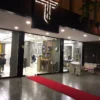 T&T Hair Studio – Alanya’da modern saç kesimi, renklendirme ve profesyonel saç bakımı hizmeti sunan kuaför salonu.
