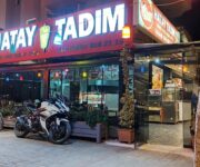 HATAY TADIM ALANYA restoranında geleneksel Hatay mutfağından yöresel lezzetler sunuluyor.