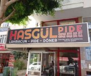 Hasgül Pide Lahmacun Alanya'nın dış cephesi ve taş fırından yeni çıkan lahmacunlar