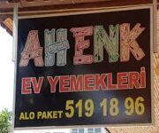 Ahenk Ev Yemekleri & Restorant’ta tencere yemekleri, zeytinyağlılar ve günlük ev usulü menüler. Alanya