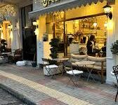 Alanya’da hizmet veren Anna Piccini mağazasının dış cephesi ve şık vitrin tasarımı