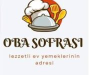 Oba Sofrası Alanya’nın geleneksel Türk yemekleri sunan şık masa düzeni ve sıcak iç mekân ambiyansı