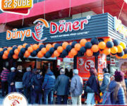 Gazipaşa’da DÜNYA DÖNER restoranında servis edilen bol malzemeli et döner dürüm. Alanya