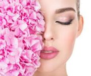 "Alanya Güzellik Merkezi – modern cihazlar ve uzman ekibiyle profesyonel güzellik ve bakım hizmetleri sunan merkez."