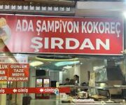 Ada Kokoreç Şırdan & Uykuluk Alanya’da odun ateşinde pişmiş kokoreç, şırdan ve uykuluk tabağı