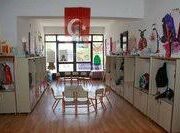 "Oyun Dünyası Kreş – çocuklara güvenli, eğlenceli ve eğitici bir öğrenme ortamı sunan modern kreş."