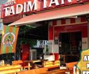 Alanya Tadım Tantuni Hacet Şubesi’nde sıcak lavaşta tantuni servisi.