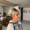 “Alanya H & E Kuaför’de profesyonel saç kesimi, renklendirme ve kişisel bakım hizmetleri”