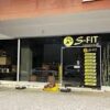 “S-FIT EMS-EMA Fitness Studio Alanya’da EMS teknolojisi ile kişisel antrenman yapan sporcu”