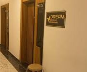 "Dream Güzellik Merkezi – modern dekorasyonu ve uzman ekibiyle profesyonel güzellik ve bakım hizmetleri sunuyor."