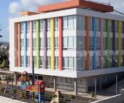 "Konaklı Beyaz Zambak Anaokulu – çocuklara güvenli, sevgi dolu ve eğitici bir öğrenme ortamı sunan modern anaokulu."