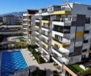 "Five Stars Real Estate – Alanya’da modern konutlar, lüks villalar ve yatırım fırsatları sunan güvenilir gayrimenkul firması."