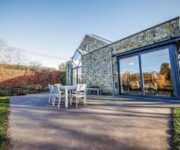 "Modave Homes – Alanya’da modern daireler, lüks villalar ve yatırım fırsatları sunan güvenilir emlak ofisi."