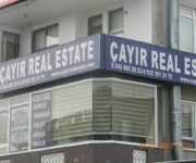 Çayır Emlak’ın Alanya’da sunduğu modern konut projeleri ve yatırım fırsatlarını gösteren görsel