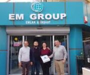 EM GROUP’un Alanya’daki modern gayrimenkul projeleri ve yatırım fırsatlarını gösteren görsel