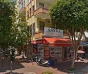 Alanya Sandal Emlak, profesyonel gayrimenkul ve yatırım danışmanlığı hizmeti sunuyor.