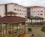 Zeliha Tuncer Anadolu İmam Hatip Lisesi binası ve çevresi.