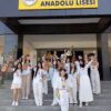 . Hasan Çolak Anadolu Lisesi öğrencilerinin sınıfta ders çalışırken çekilmiş fotoğrafı.