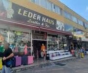 World Leather Magazin – Deri modası, tasarım trendleri ve el yapımı deri ürünlerin sergilendiği Alanya mağazası.