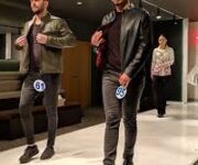 Rossini Pelle Leather Center, Alanya’da deri ceketler, çantalar ve aksesuarların sergilendiği modern mağaza içi görünümü.