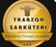 Trabzon Şarküteri – yöresel peynir, tereyağı, sucuk ve kahvaltılık ürünlerle dolu vitrin