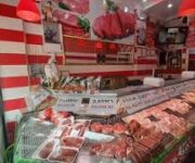 Özenoğlu Et ve Şarküteri – Alanya’da taze et ve şarküteri ürünleri sunan kasap dükkanı