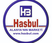 Alanya’da taze ve çeşitli gıda ürünleri sunan Hasbul Süpermarket’in raflarında sebze, meyve, kuruyemiş ve temel gıda ürünleri hijyenik şekilde sergileniyor.