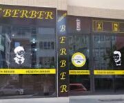 Alanya Merkez Berber Hüseyin – erkek kuaförü ve saç tasarımı hizmetleri sunan profesyonel berber salonu.