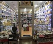 Yıldızoğlu Züccaciye mağaza içi düzeni ve mutfak eşyaları reyonları