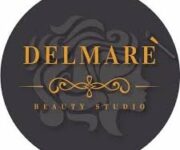 Delmare Beauty Studio’da profesyonel güzellik ve bakım hizmetleri alan bir müşteri.