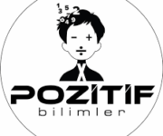 "Alanya Pozitif Bilimler öğrencileri modern sınıfta ders çalışıyor, öğretmen rehberliğinde matematik, fen ve temel bilimler konularında bireysel ve grup etütleri alıyor."