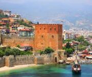 “Alanya Kiremıt’te Restaurant’ta modern sunumlarla hazırlanan kebap, ızgara ve geleneksel lezzetler”