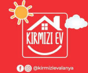 "Kırmızı Ev Kreş & Gündüz Bakım Evi – çocuklara güvenli, eğlenceli ve eğitici bir ortam sunan modern kreş ve gündüz bakım evi."