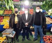 Ergün Manav’da sergilenen taze meyve ve sebzeler, doğal ve renkli ürün çeşitleri.