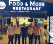 “Alanya Food & More Restaurant’ta dünya mutfağı, burger, pizza, makarna ve geleneksel lezzetler”