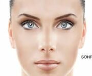 “Estetik Alanya’da Filiz Duman tarafından uygulanan profesyonel cilt ve estetik bakım hizmeti”