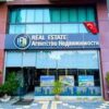 Holiday Center Real Estate ofisi ve danışmanları, Mahmutlar, Alanya’da satılık ve kiralık daire, villa ve yatırım amaçlı gayrimenkul hizmeti sunarken.