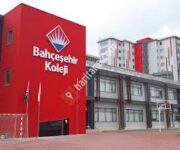 Bahçeşehir Koleji Alanya Kampüsü, modern sınıfları, laboratuvarları ve öğrencilere uluslararası standartlarda güvenli ve yenilikçi bir öğrenme ortamı sunan özel okul.