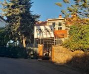 "Özel Meltem Kreş ve Gündüz Bakım Evi – çocuklara güvenli, eğitici ve sevgi dolu bir ortam sağlayan modern kreş."