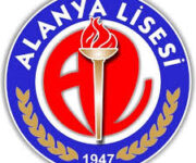 Alanya Lisesi binası, modern sınıfları ve öğrencilere güvenli, çağdaş bir öğrenme ortamı sunan Alanya’daki köklü lise.